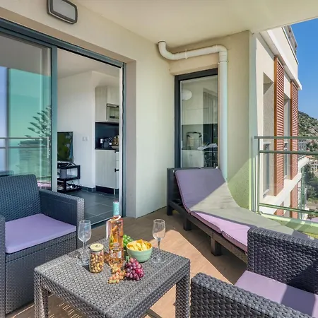 Krystal Palace - Splendid Sea View - Happy Lejlighed *